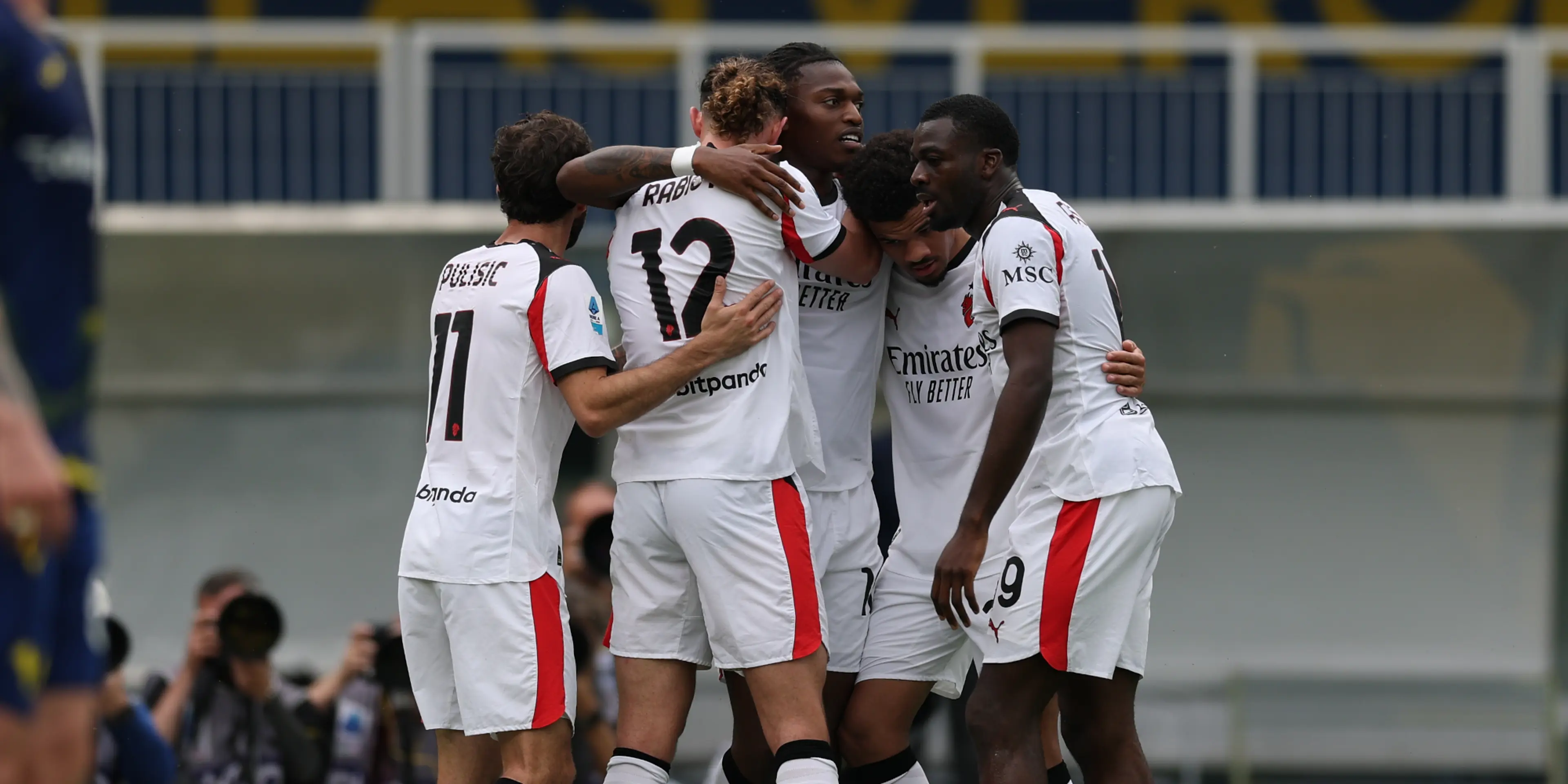 AC Milan and Juventus close in on Champions League qualification