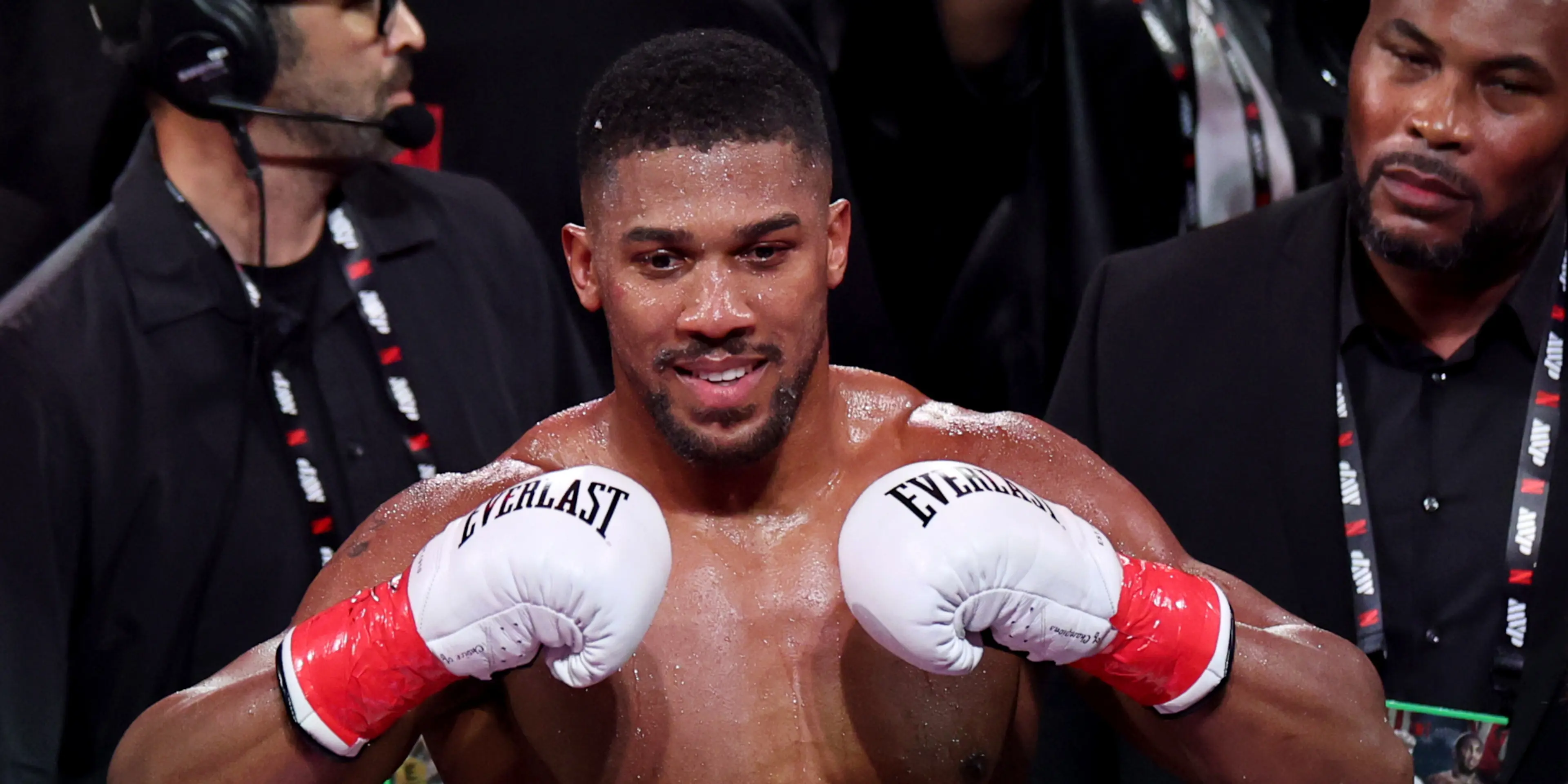 Joshua and Fury in negotiations over November bout: promoter