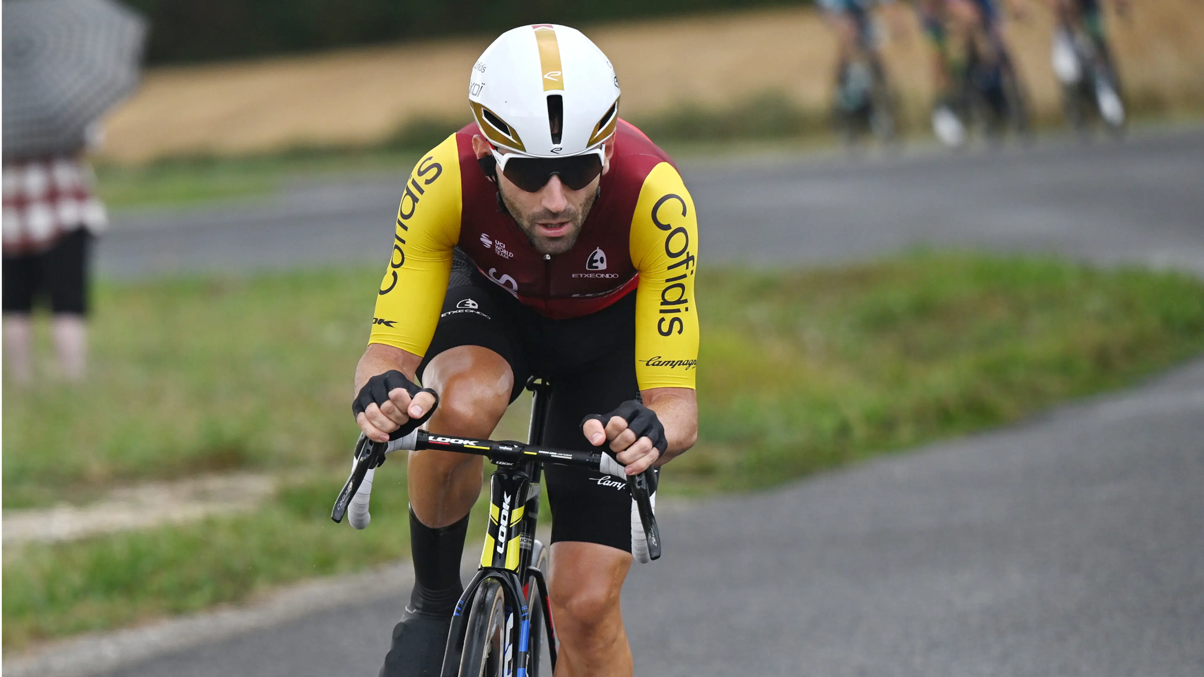 Roubaix straggler Thomas tells of 'awful' ordeal