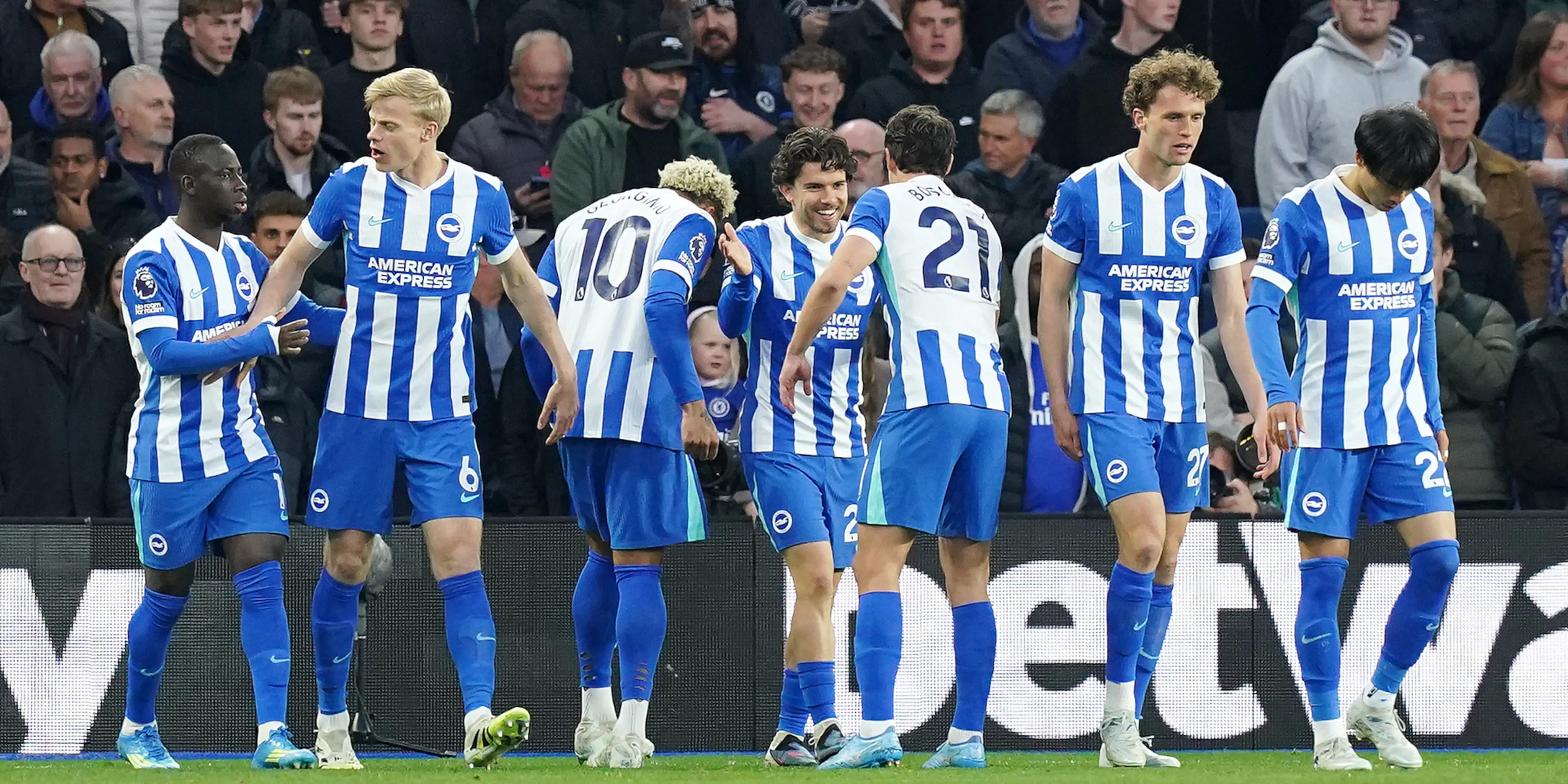Brighton crush Chelsea to pile pressure on under-fire Rosenior