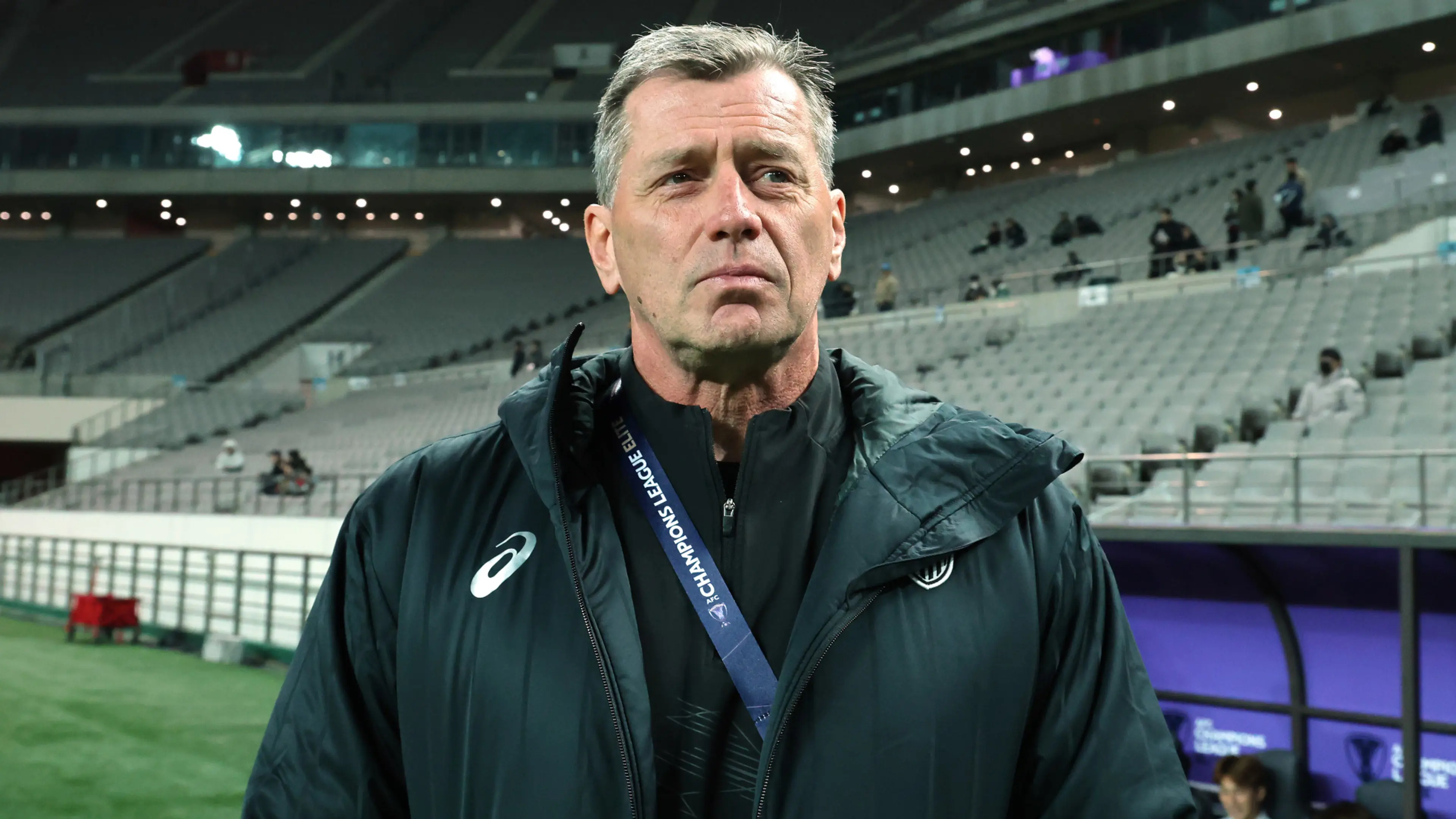 Japanese clubs cannot compete with big-spending Saudis, says Kobe coach Skibbe