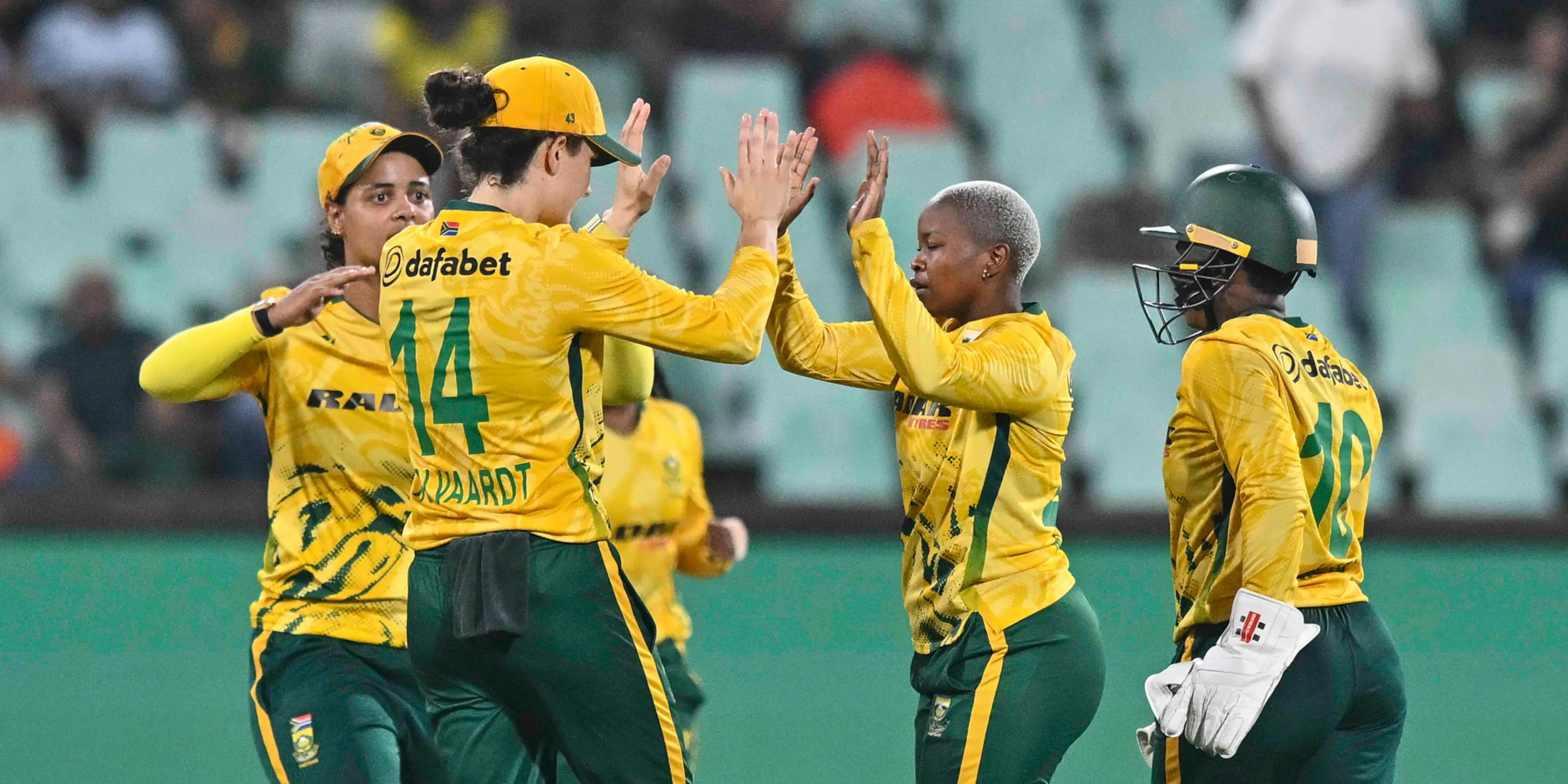 Dercksen, Tryon see SA home after Khaka grabs three wickets